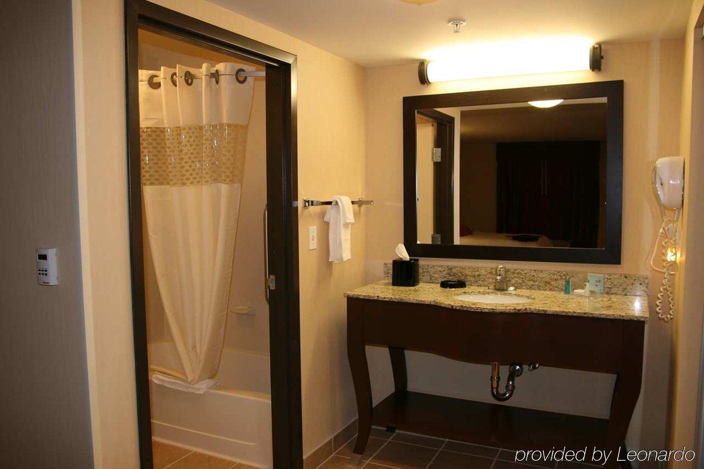 Hampton Inn & Suites New Castle, Pa Værelse billede